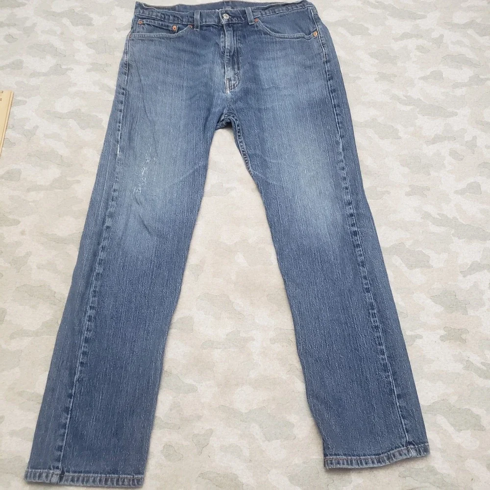 Levis 505 Jeans Mens 38x32 Blue Straight Leg Pockets Denim Medium Wash